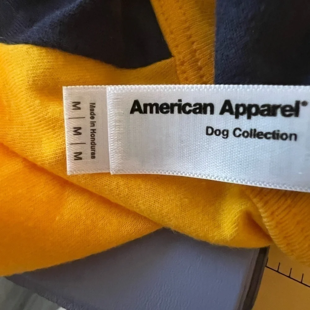 Hand Pressed Dog T-Shirt, Medium American Apoarel Dog Collection, BN